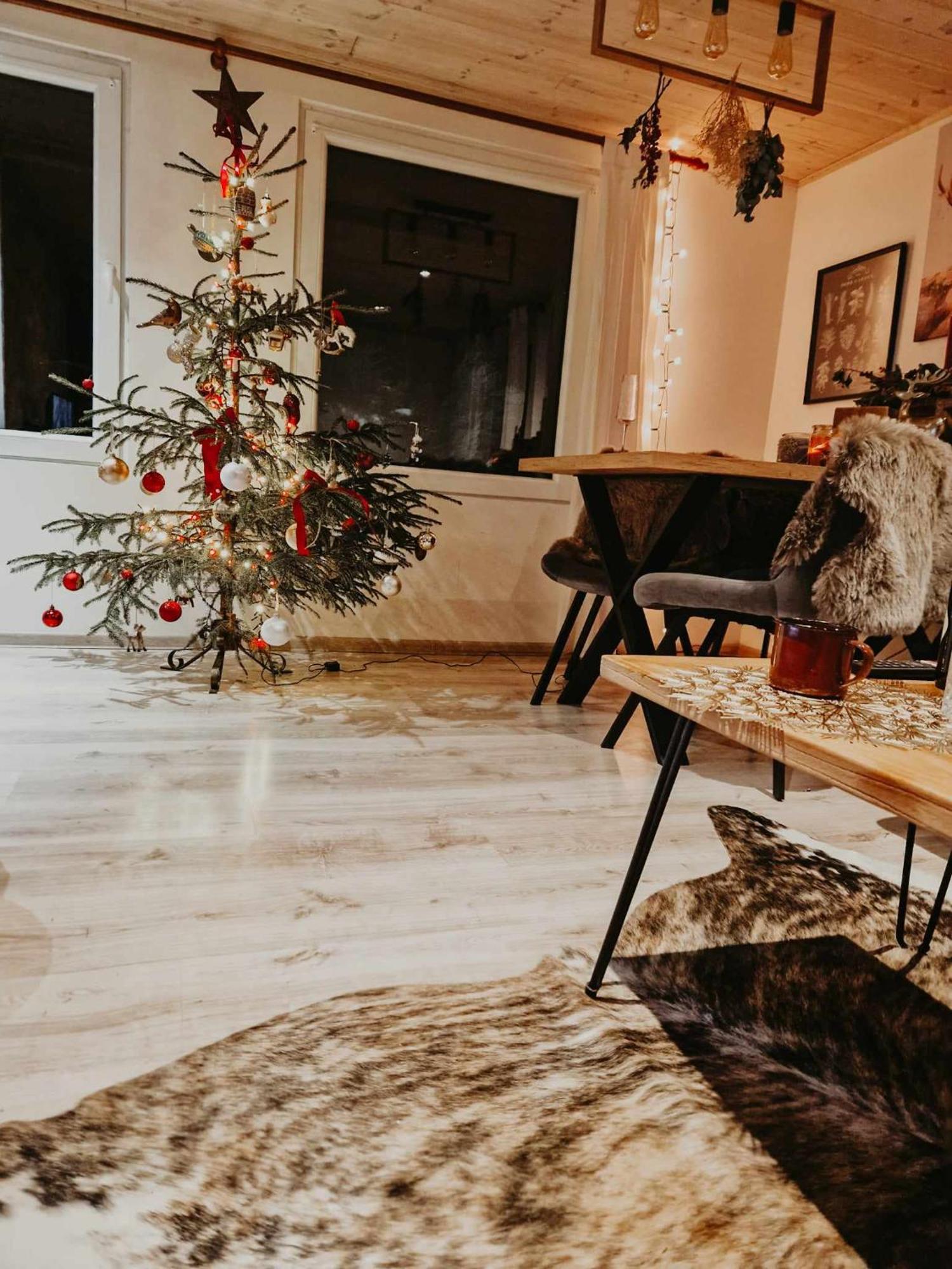 Chata Jeleni Drevenice S Vlastni Virivkou Horni Halze Exterior photo